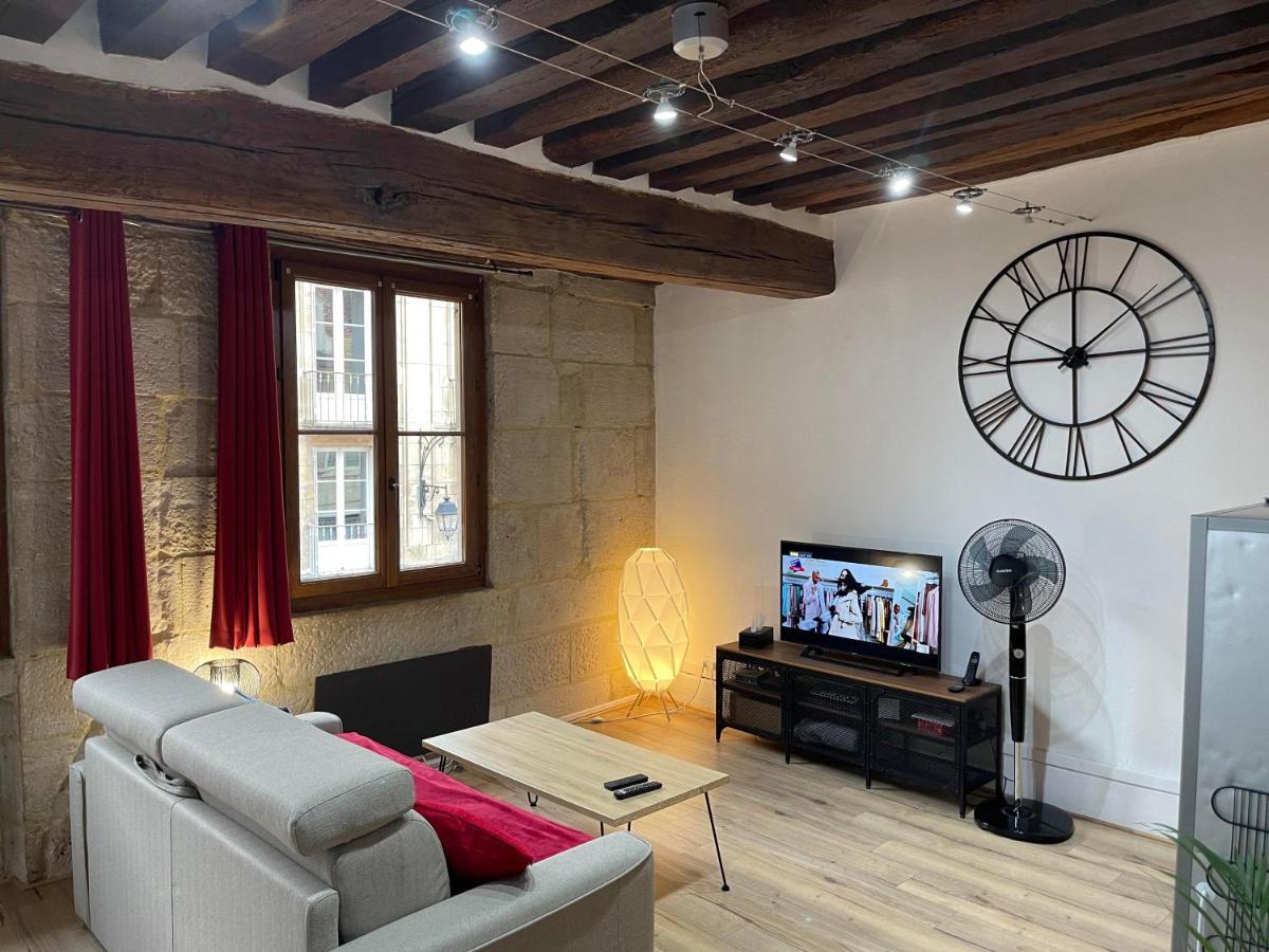 Appartements Chez Delphine Et Guillaume Au Coeur De Semur En Auxois Kültér fotó